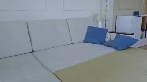 Kristi online show from May 11, 7:36 am