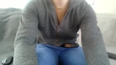 Snapshot of kristoffer220 chatting on December 15, 1:04 pm kristoffer220 online show from December 15, 1:04 pm