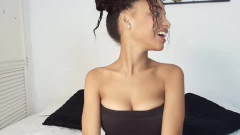 Cristina online show from October 15, 8:31 pm