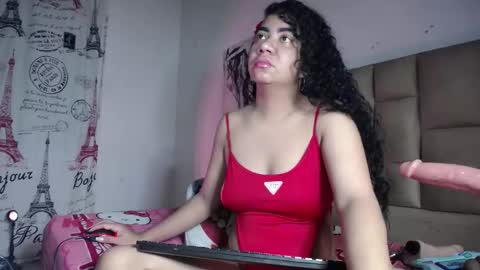 kristynsmith20 online show from February 8, 3:32 am