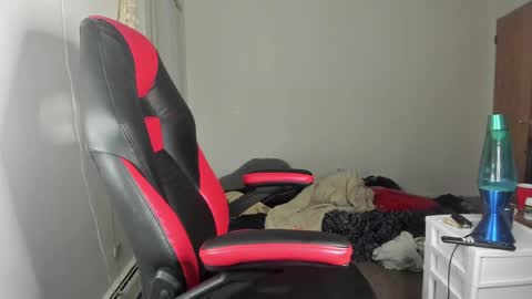 Brayden Thompson online show from April 12, 1:43 am