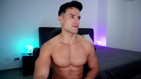 Snapshot of krops_ chatting on February 15, 2:15 am KROPS online show from February 15, 2:15 am