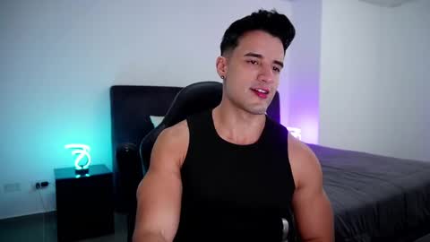 Snapshot of krops_ chatting on February 21, 5:09 pm KROPS online show from February 21, 5:09 pm