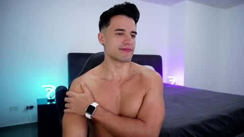 Snapshot of krops_ chatting on March 7, 6:57 am KROPS online show from March 7, 6:57 am