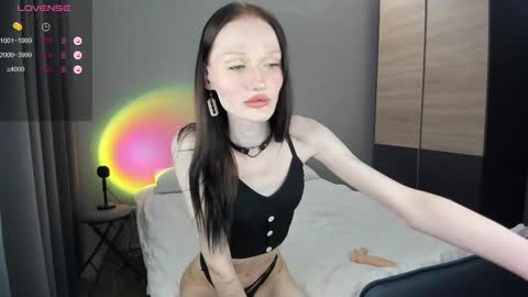 Snapshot of krstn_tg chatting on March 10, 4:49 am Kris   online show from March 10, 4:49 am