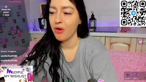 Snapshot of kruela_eva chatting on January 28, 11:39 pm Kruela GTM3Tue Wed Thu Fri Sun 0400 am-1030pm online show from January 28, 11:39 pm