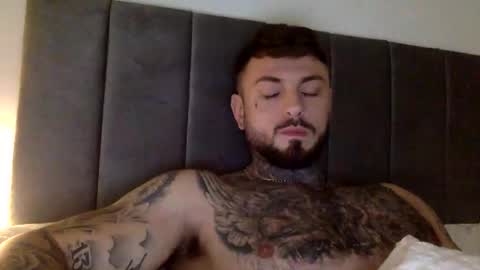 Snapshot of krxt13 chatting on November 6, 1:12 pm krxt13 online show from November 6, 1:12 pm