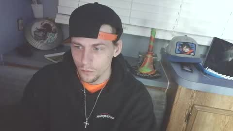 krytiar1992 online show from November 6, 8:04 am