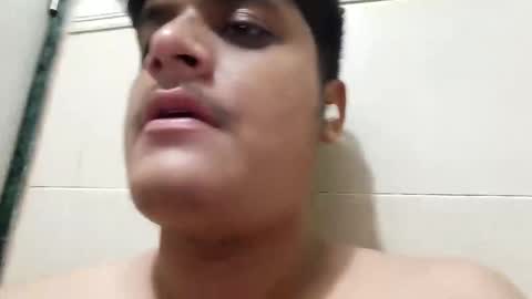 Snapshot of ks976sexy2 chatting on October 28, 8:11 pm ks976sexy2 online show from October 28, 8:11 pm