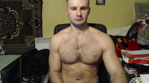 Snapshot of ksanderua chatting on December 11, 7:42 am ksanderua online show from December 11, 7:42 am