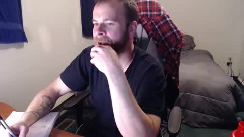 Snapshot of kuggy570 chatting on December 31, 12:00 am Kuggy online show from December 31, 12:00 am