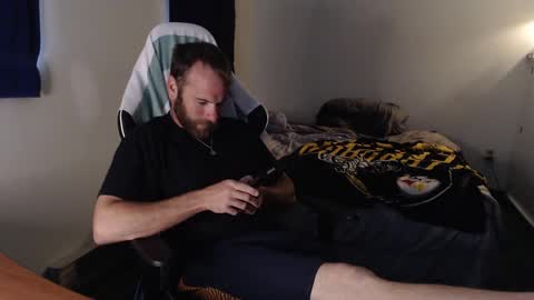Snapshot of kuggy570 chatting on September 20, 9:05 pm Kuggy online show from September 20, 9:05 pm
