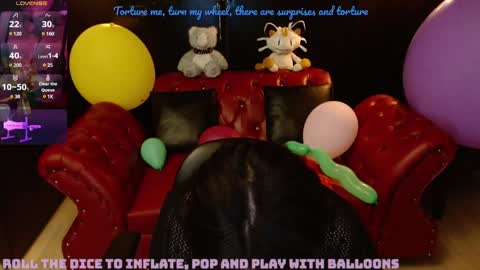 Snapshot of kureiji_fetish chatting on December 28, 8:37 am Fetiche Woman online show from December 28, 8:37 am