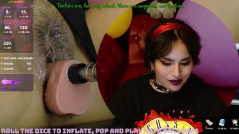 Snapshot of kureiji_fetish chatting on December 29, 12:12 pm Fetiche Woman online show from December 29, 12:12 pm