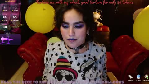 Snapshot of kureiji_fetish chatting on January 11, 7:06 am Fetiche Woman online show from January 11, 7:06 am