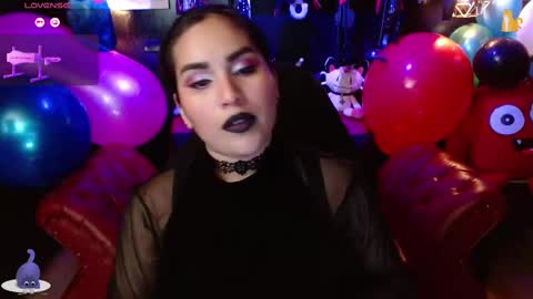 Snapshot of kureiji_fetish chatting on September 9, 10:09 pm Fetiche Woman online show from September 9, 10:09 pm