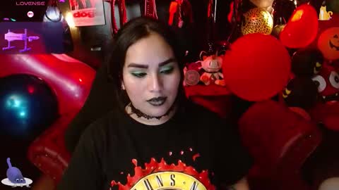 Snapshot of kureiji_fetish chatting on September 23, 9:40 pm Fetiche Woman online show from September 23, 9:40 pm