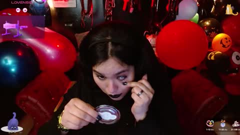 Snapshot of kureiji_fetish chatting on September 24, 10:13 pm Fetiche Woman online show from September 24, 10:13 pm