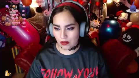 Snapshot of kureiji_fetish chatting on October 27, 10:47 pm Fetiche Woman online show from October 27, 10:47 pm