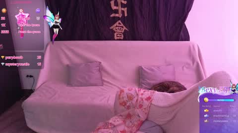 Snapshot of kurochan420 chatting on January 4, 7:02 pm Andy online show from January 4, 7:02 pm