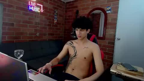 JASON online show from March 18, 2:04 am