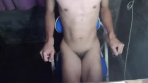 Snapshot of kurtxxx07 chatting on February 26, 4:03 am kurtxxx07 online show from February 26, 4:03 am