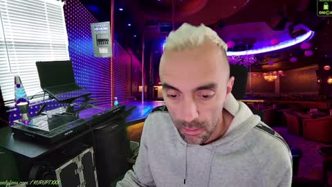 Snapshot of kuruptxxx chatting on January 8, 6:52 pm kuruptxxx online show from January 8, 6:52 pm