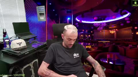 Snapshot of kuruptxxx chatting on January 15, 9:20 pm kuruptxxx online show from January 15, 9:20 pm