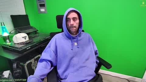 Snapshot of kuruptxxx chatting on January 21, 6:00 am kuruptxxx online show from January 21, 6:00 am