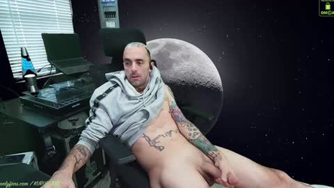 Snapshot of kuruptxxx chatting on January 24, 7:49 pm kuruptxxx online show from January 24, 7:49 pm