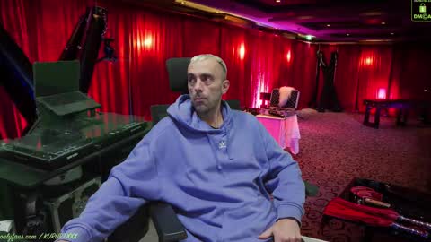 Snapshot of kuruptxxx chatting on February 12, 12:48 am kuruptxxx online show from February 12, 12:48 am