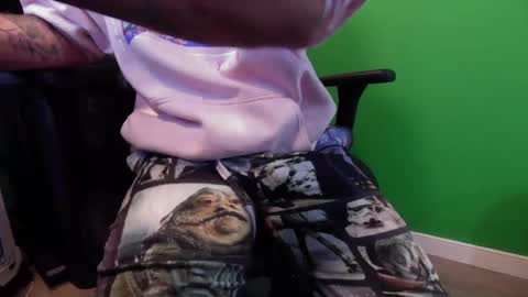 Snapshot of kuruptxxx chatting on November 7, 4:51 pm kuruptxxx online show from November 7, 4:51 pm