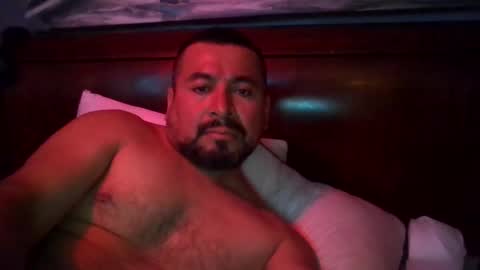 Snapshot of kush40 chatting on September 13, 2:44 am kush40 online show from September 13, 2:44 am