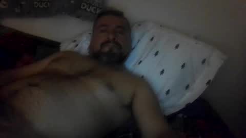 Snapshot of kush40 chatting on December 14, 7:25 am kush40 online show from December 14, 7:25 am