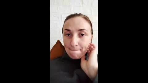 kusia032132 online show from December 17, 7:47 am