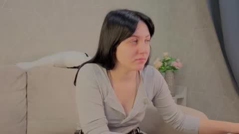 Snapshot of kvetachka chatting on September 28, 12:27 am Kvetachka Thu-Sun 0900am-1500pmGTM2 online show from September 28, 12:27 am