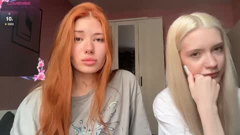 Snapshot of kvetapin chatting on June 9, 6:36 am Bella and Alexandra online show from June 9, 6:36 am