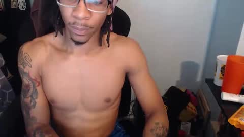 Snapshot of kwonder78 chatting on March 3, 11:43 pm kwonder78 online show from March 3, 11:43 pm