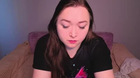 kyeacloser online show from April 22, 2:03 am