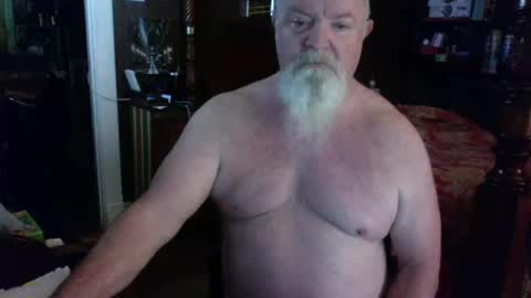 Nick Nude Celt KYHighNTight online show from May 19, 8:26 pm