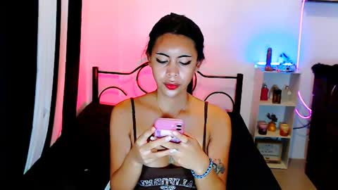Snapshot of kylaroseee chatting on June 11, 2:53 am kylarose smith online show from June 11, 2:53 am