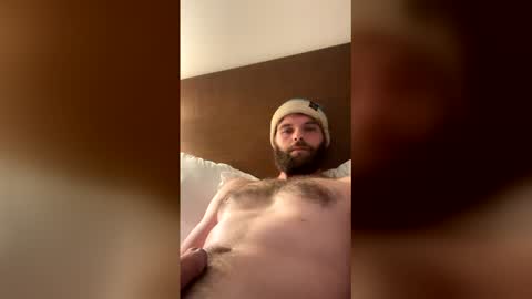 Snapshot of kyle486162 chatting on March 8, 9:29 pm kyle486162 online show from March 8, 9:29 pm