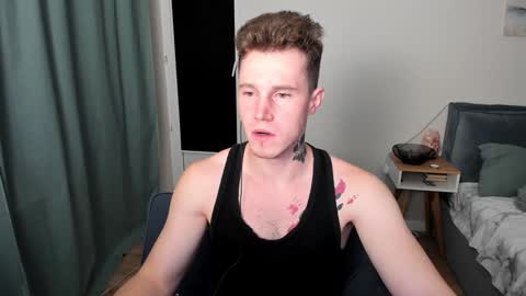 Kyle online show from December 3, 7:33 pm