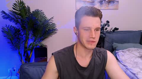 Kyle online show from December 22, 5:23 am