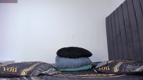 Snapshot of kyle_collinz chatting on November 14, 4:33 am Kyle collinz online show from November 14, 4:33 am