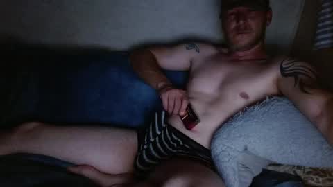 Kyle chat online show from April 24, 8:06 am