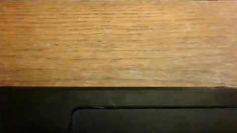 Snapshot of kylesingers chatting on November 15, 7:16 am kylesingers online show from November 15, 7:16 am