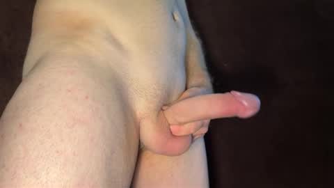 Snapshot of kylevandick chatting on December 16, 2:38 am kylevandick online show from December 16, 2:38 am