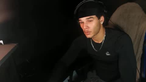 KyleWhiteDGS online show from December 5, 3:37 am