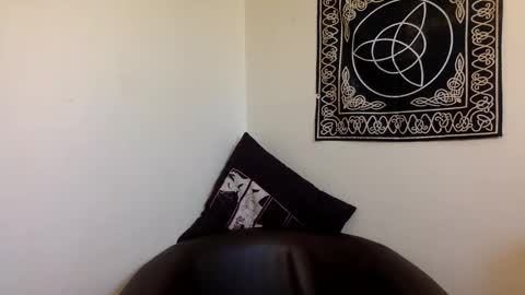 Kylianna online show from December 4, 8:17 pm